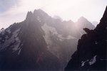 La vue est très belle sur le versant Charpoua de la Verte.