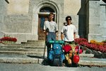 Moi et François devant l'église d'Argentière, au départ de notre excursion.