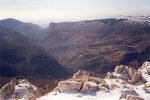 Les gorges du Loup et la mer vues de la Cime du Cheiron.
