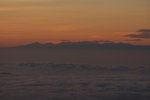 Les nuages qui accrochaient la Corse se désagrègent