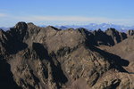 Le sommet du Ténibre et le massif des Ecrins au fond.