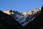 Au fond du vallon de Gialorgues, la pointe Côte de l'Âne.