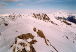 Au nord, vue sur le Bellacha, la Pointe de Combe Bronsin et le Mont Blanc.