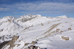 Au-dessus du Col de la Cayolle trône le Mont Pelat