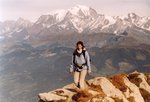 Anaïs, sur fond de Mont Blanc.