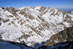Le vallon de Valmasque, avec la Cime de l'Agnel au fond.