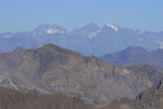 L'Ailefroide (3954 ), la Barre des Écrins (4102 m) et le Pelvoux (3943 m).