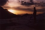 Le lendemain, lever de Soleil en montant à la Brèche de Roland.