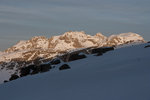 Le massif du Pelat au lever du soleil.