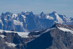 Les Courtes, l'aiguille d'Argentière et le mont Dolent, dans le massif du Mont-Blanc.