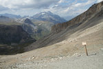 Col des Fours (2976 m). Au fond, la Sache et le mont Pourri.
