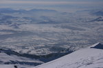 Vue sur le Champsaur et le Gapençais. Au fond, la Montagne de Lure.